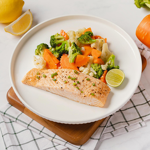 Salmon Fitness Meal + Sweet Potato